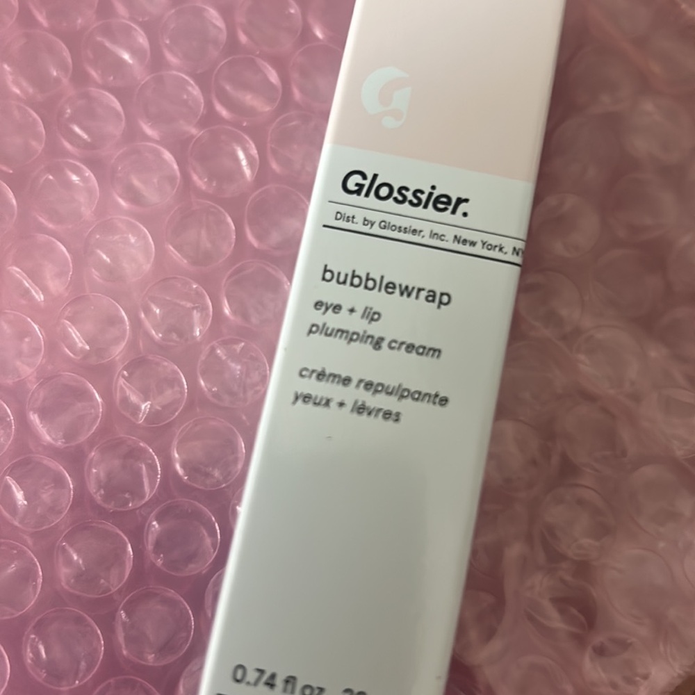 NIB 4 GLOSSIER BUBBLE WRAP- RESERVED - Picture 4 of 4